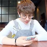 安静的做个美男子 我不会去挽留任何一个
