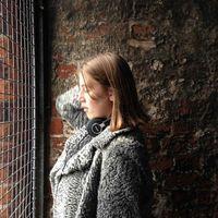 没有你 把头发扎高 零食丢掉