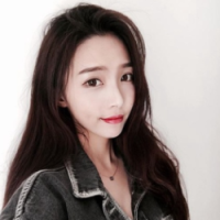 业余诗人. 躲避人群，在安静的角