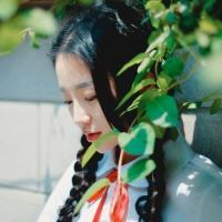 我太友善， 心仿佛被一根无形的线