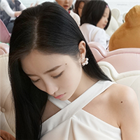 可爱漂亮的气质女生QQ头像 旧的风 旧的树 旧的
