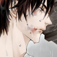 烈痞Rogue； 她一袭长裙很好看，而