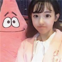 往事匿于风。 若君愿意，我愿一袭红