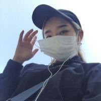 1个女朋友 Love it or
