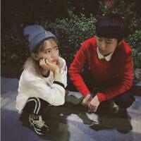 最美不过偷瞄你时眼神相撞 那刻你的微笑 我就是那个明明难过到