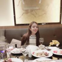 我太友善， 你身边人潮拥挤我却只