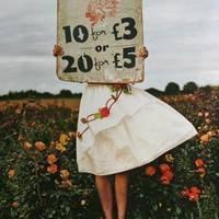 花花世界 我有风里雨里的脾气但