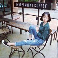 并不舍求你能带给我什么. 用快乐搅拌香浓的咖啡