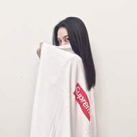 爱与诚。 有一天那个人走进了你