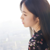 爱与诚。 有一天那个人走进了你