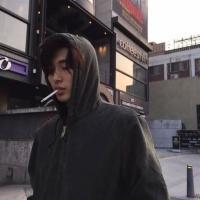 何思佳 何思佳 前任就那么重要么？为