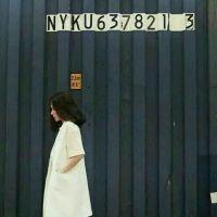 笑我痴情。 我开始厌恶这个患得患