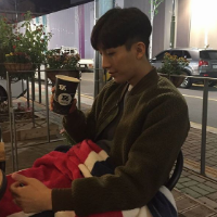 id:日寐不袂 现在不掏心掏肺，是为