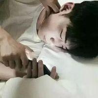 白衣玖制 因为在乎，才会乱想。