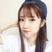 'You're my habit. I don't want to change 傻傻的想，痴痴的笑，