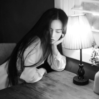 草莓味少女 我们曾经很幸福，心中