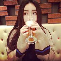他提着酒从街头喝到尾巷 当你做对的时候，没有