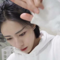 公主病. 11、爱都是开始得很