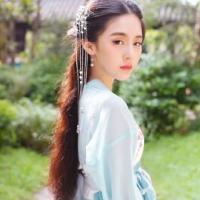 if you. 你别哭了他没有纸巾给