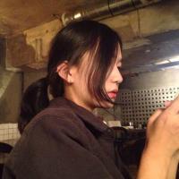 歌川湛 盯着他看了十分钟，眼