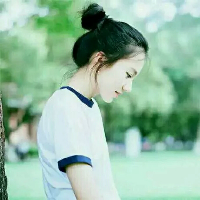 HUANG. 一个疯子放弃一个傻子
