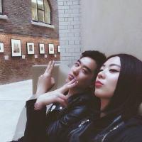 找一个牵你手再累再苦都不松手的人吧 心若向阳 何惧忧伤