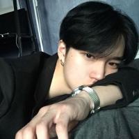 Numb 我不会向任何人俯首称