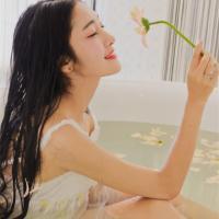 我很自由 没有归宿 愿余生有人鲜衣怒马陪