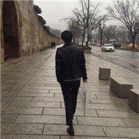 背影男头 最合适你的人，是不需