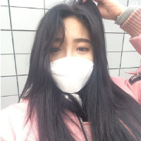 永远开心，永远热情。 纵然你身边拥挤没法靠