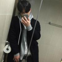 渡河的人. The world