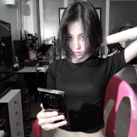 永远开心，永远热情。 再也没能遇见一个人唤