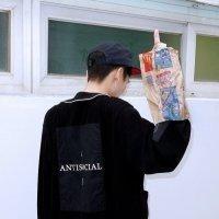 易暖楠 再换上一次短袖 我们