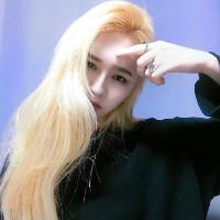 草莓味少女 独抱浓愁只盼梅雨湮断