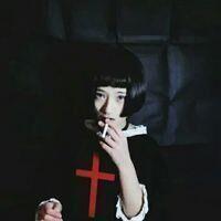 腾倪女神。 彼岸花开时，你可曾等