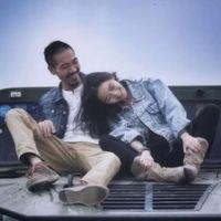 我除了谋生 就是光顾你 It turned