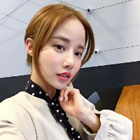 希望喂魔鬼，热情养狂风。 有时我不擅长甜言蜜语