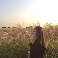 许醉. 花似毒，毒刺骨，骨渗