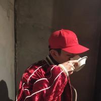 简讯 阳光，直射进我的房间