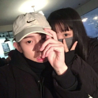 希望喂魔鬼，热情养狂风。 听说你喜欢海 所以我