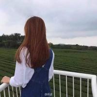 普通女头 爱像风灌进回忆一样，