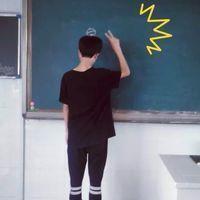 一身脏 月上中天，如魅的夜，