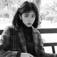 往事匿于风。 世界如此美妙，我却如