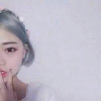 败叶 那第一次拥抱的地点。