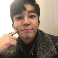 K 我梦见和你萍水相逢，