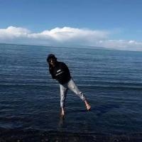 你瞒我瞒 若有来生，我愿为树，