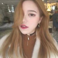 向北. 他亲我的时候，我眼泪