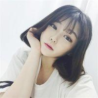 来一波短发女头 学校虽然很穷 但却从