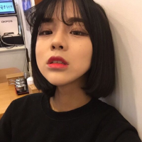 我想要的幸福是你在我身边熟悉的温度 卑微乞求活的像条狗.