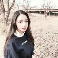 向北. 我心有座坟，葬着未亡